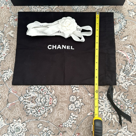 Chanel Black Shopping Bag with Accessories - Picture 2 of 6